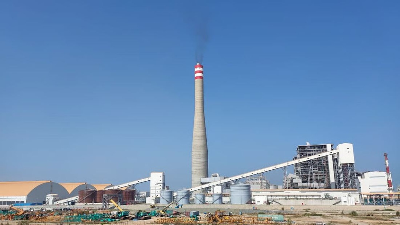 মাতারবাড়ীতে পূর্ণমাত্রায় বিদ্যুৎ উৎপাদন শুরু