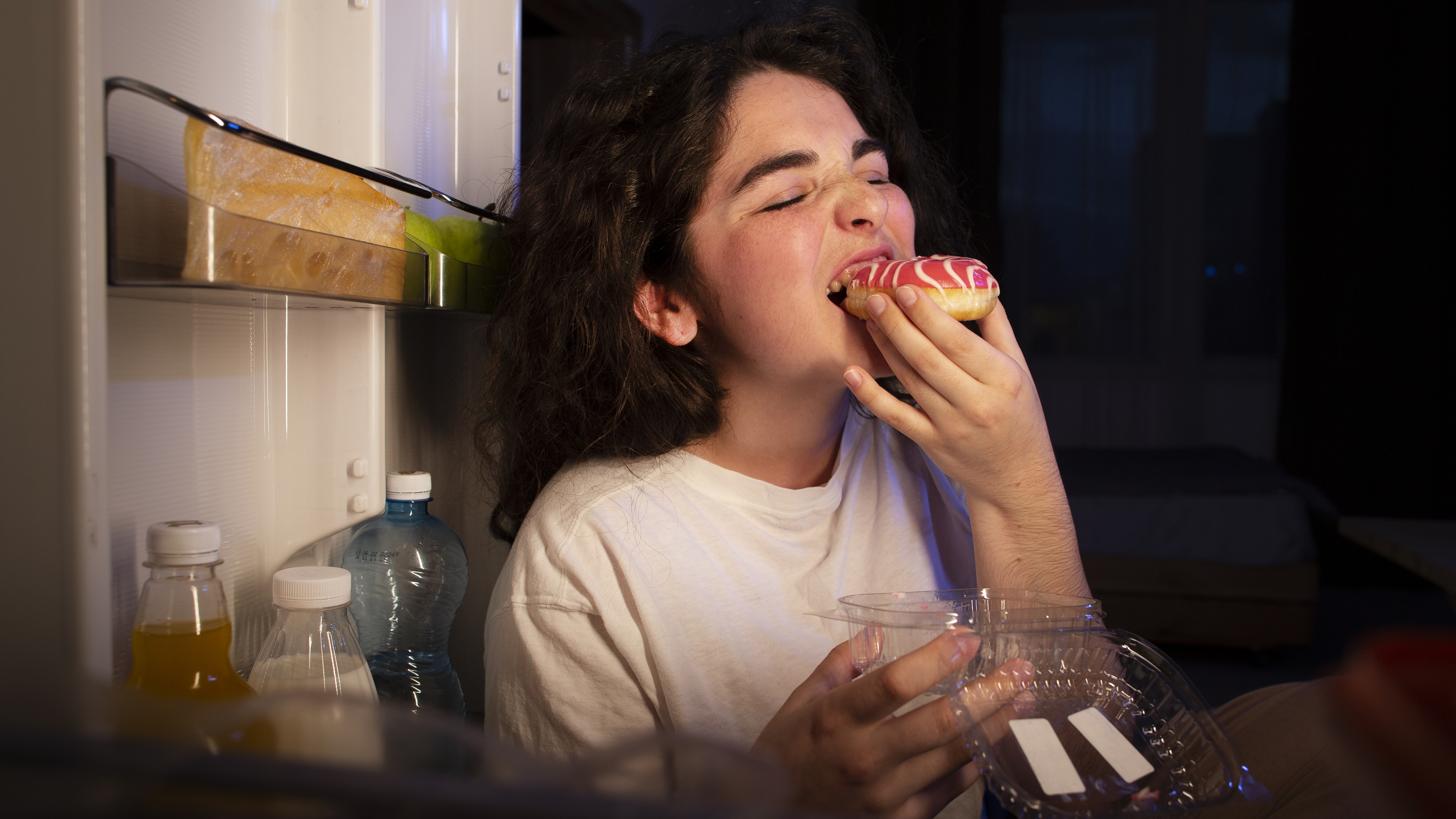 মাঝরাতের ক্ষুধায় কী খাবেন