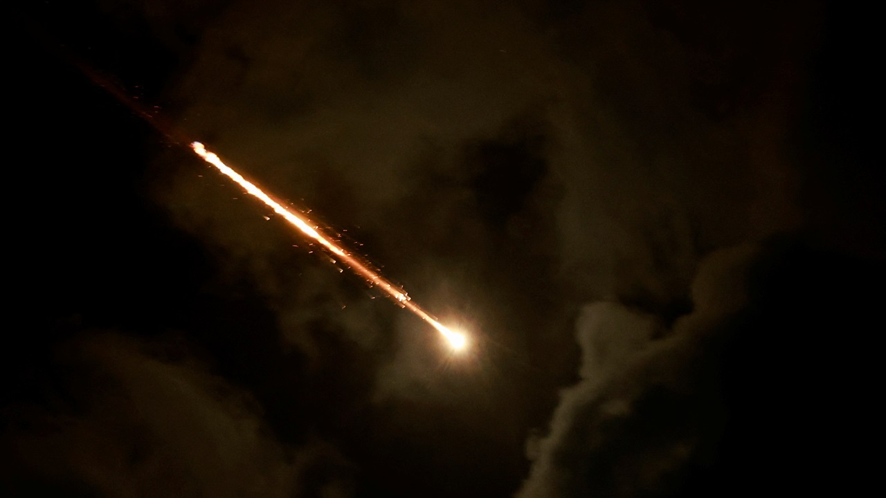 ইসরায়েলে ফের ইরানের ক্ষেপণাস্ত্র হামলা, নিহত ৪