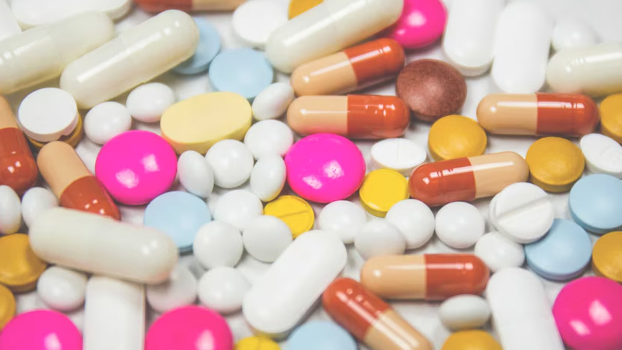 মাল্টিভিটামিন: প্রয়োজন নাকি অপ্রয়োজন?