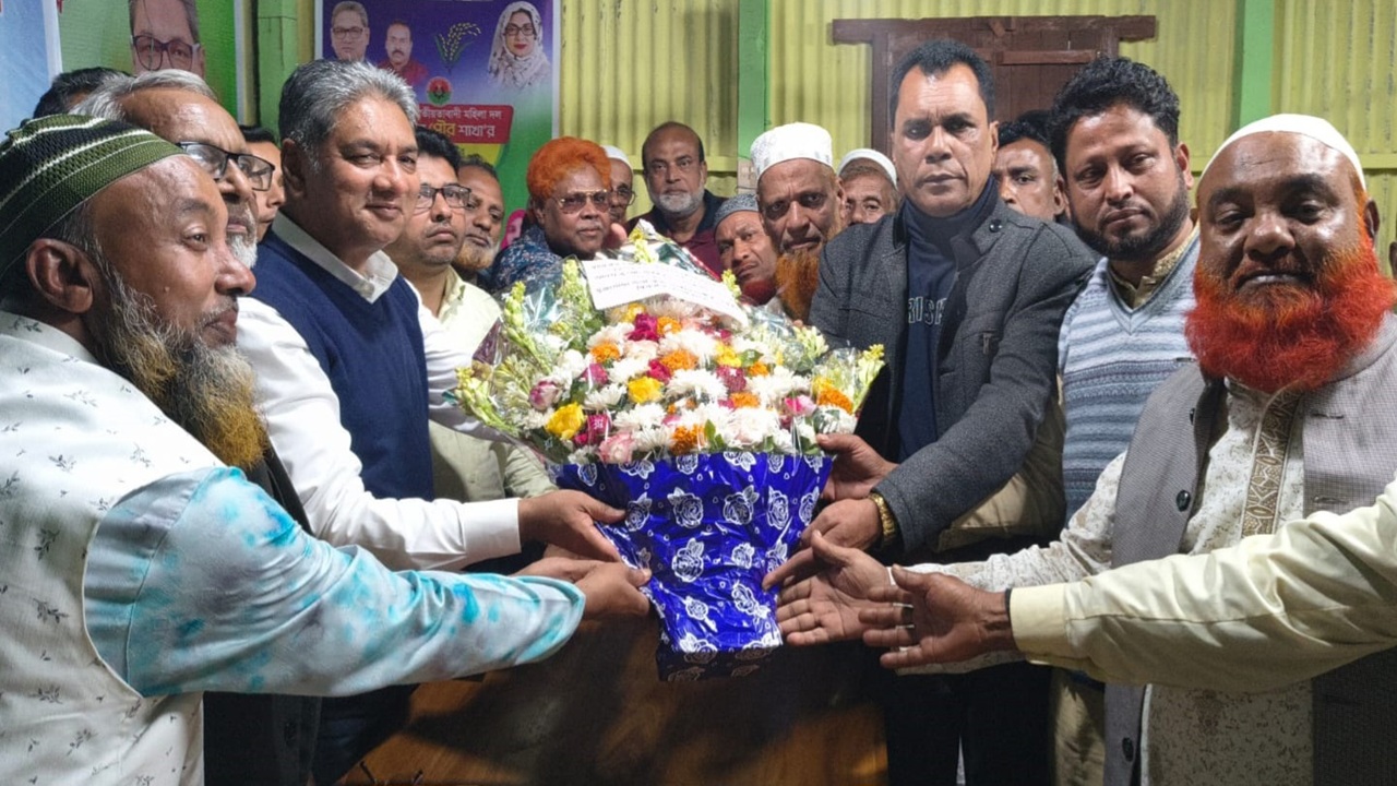 ময়মনসিংহে বিএনপিতে যোগ দিলেন জাপার ২০০ নেতা