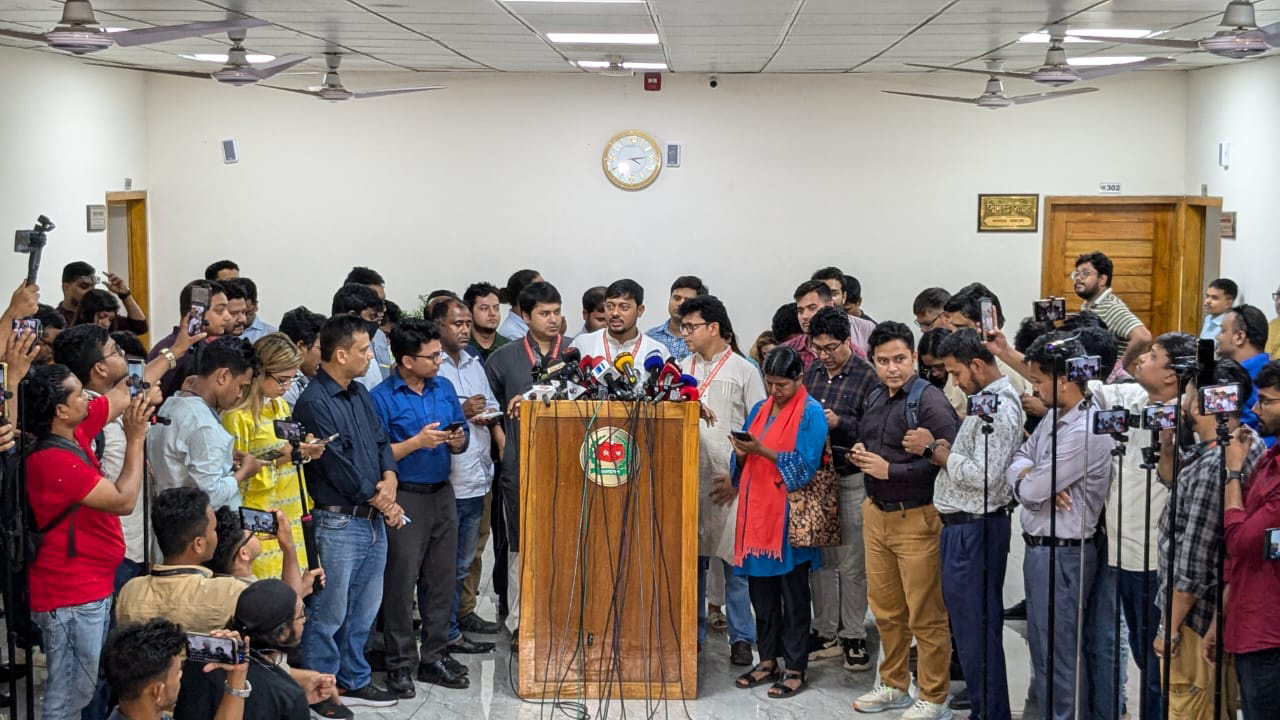 এবার শাপলা কলি চাইল এনসিপি