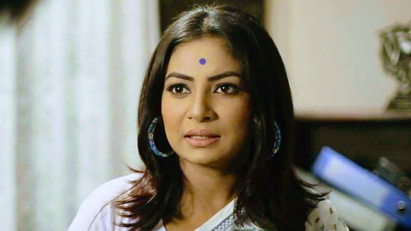 সারজিসকে ‘দানব মানব’ বললেন নীলা, এনসিপি নিয়ে সতর্কতা