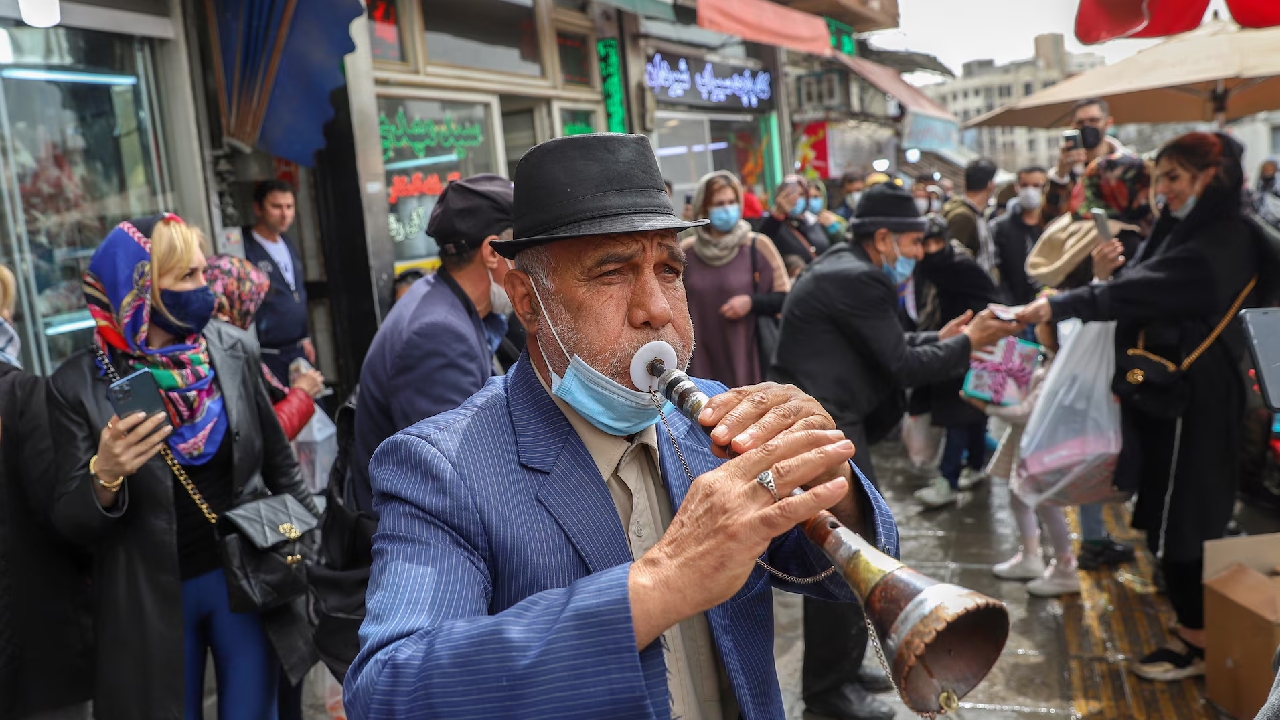 যুদ্ধ বিধ্বস্ত ইরানে একই দিন ঈদ ও নববর্ষ