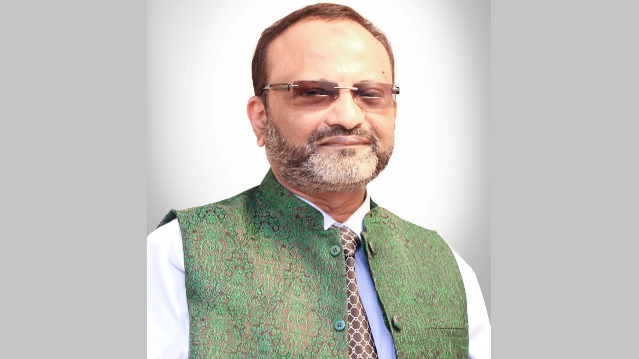 পদ থেকে অব্যাহতি চেয়ে আবেদন ঢাবি উপাচার্যের