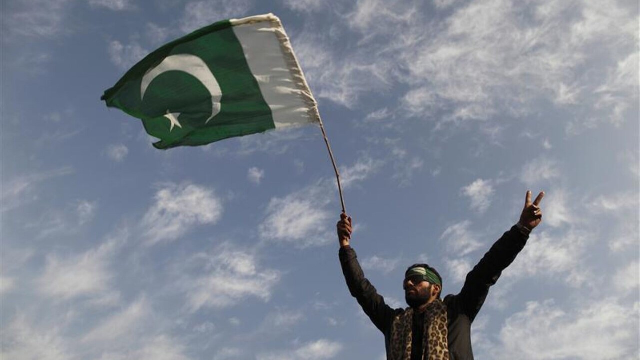 ভিক্ষাবৃত্তির অভিযোগে পাকিস্তানিদের ভিসা বন্ধ করল আরব আমিরাত