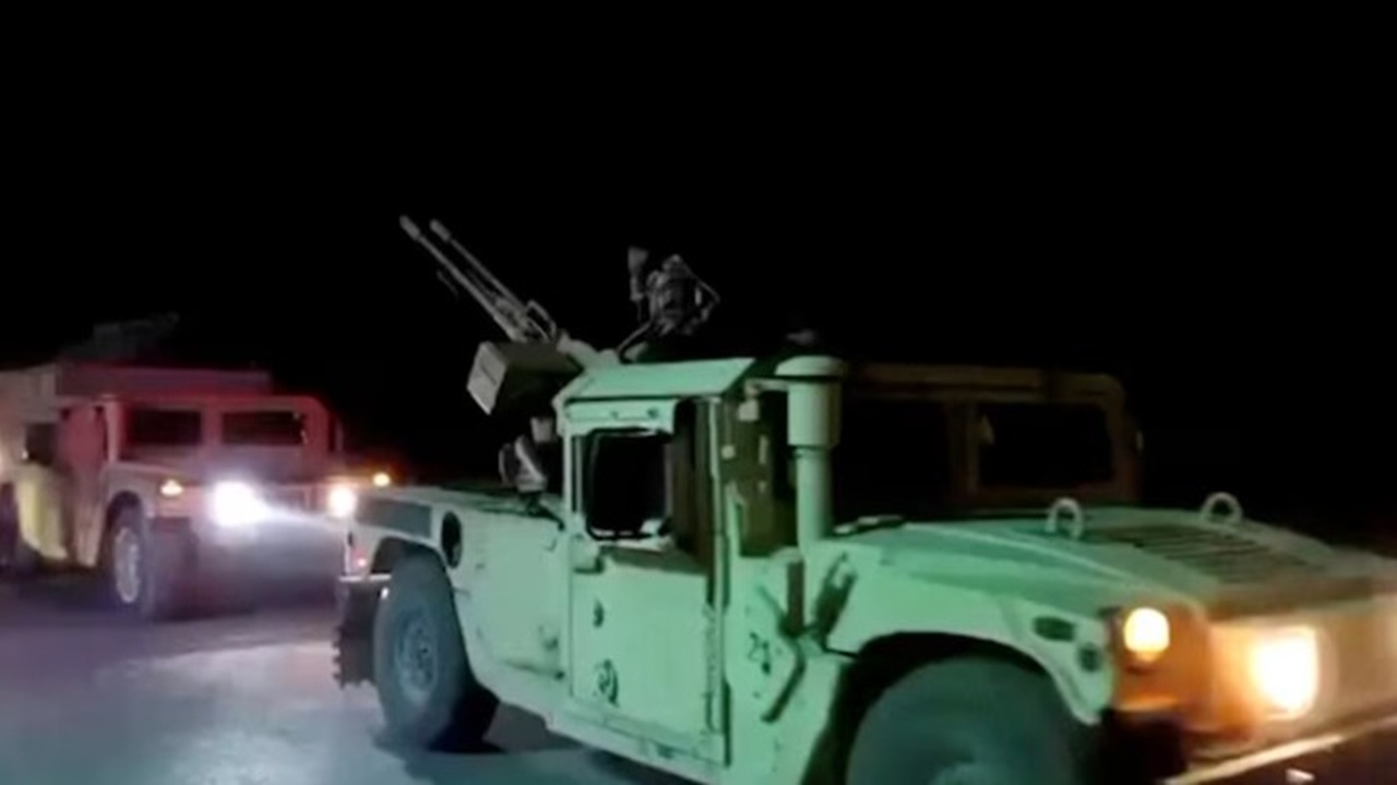 আফগানিস্তানের বিরুদ্ধে ‘সরাসরি যুদ্ধের’ ঘোষণা পাকিস্তানের