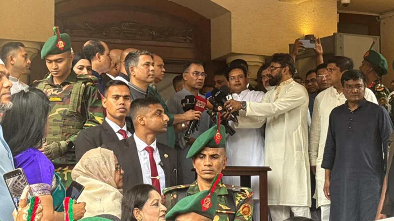 প্রত্যাশিত দেশ গড়তে সবার সহযোগিতা চাইলেন প্রধানমন্ত্রী