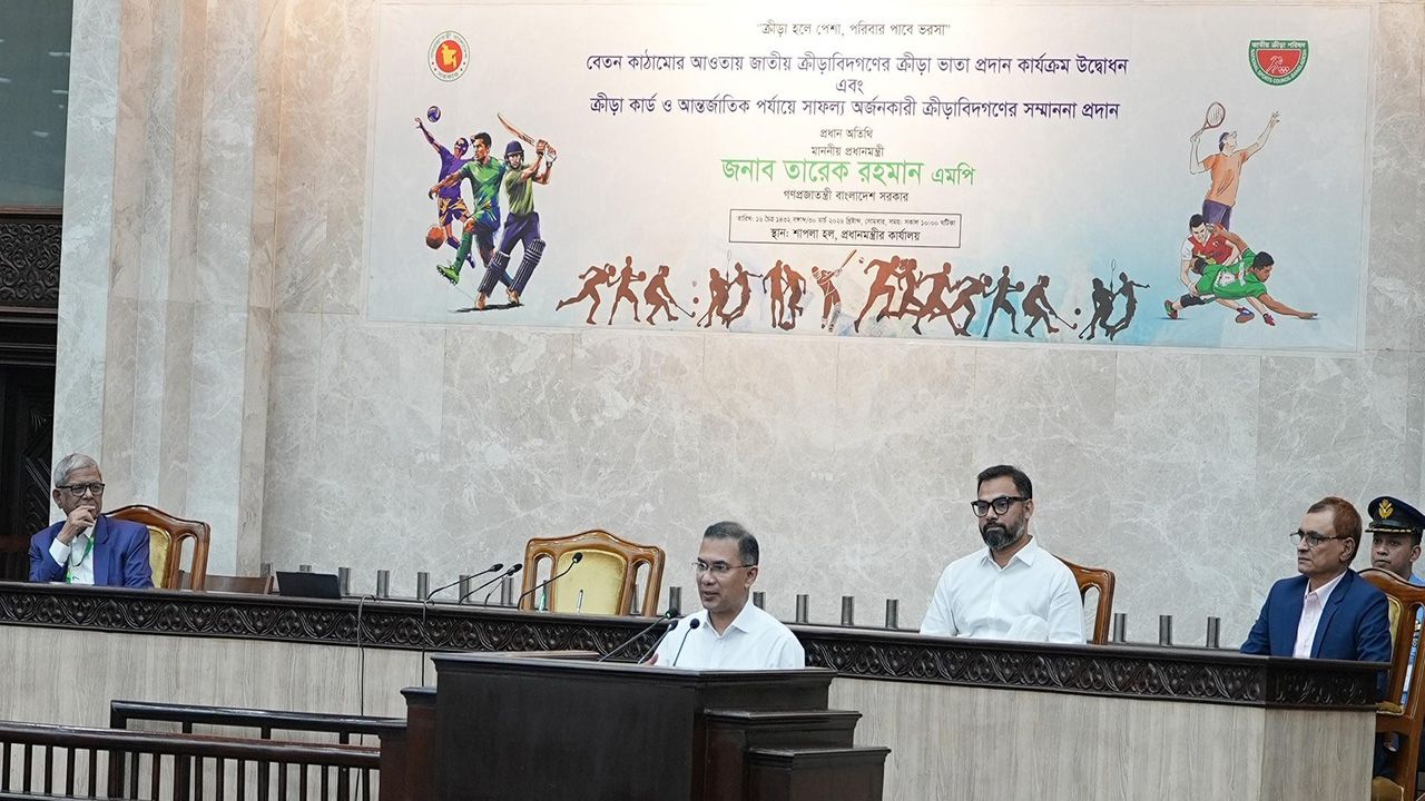 খেলোয়াড়দের রাজনৈতিক দলের সদস্য না হওয়ার আহ্বান প্রধানমন্ত্রীর