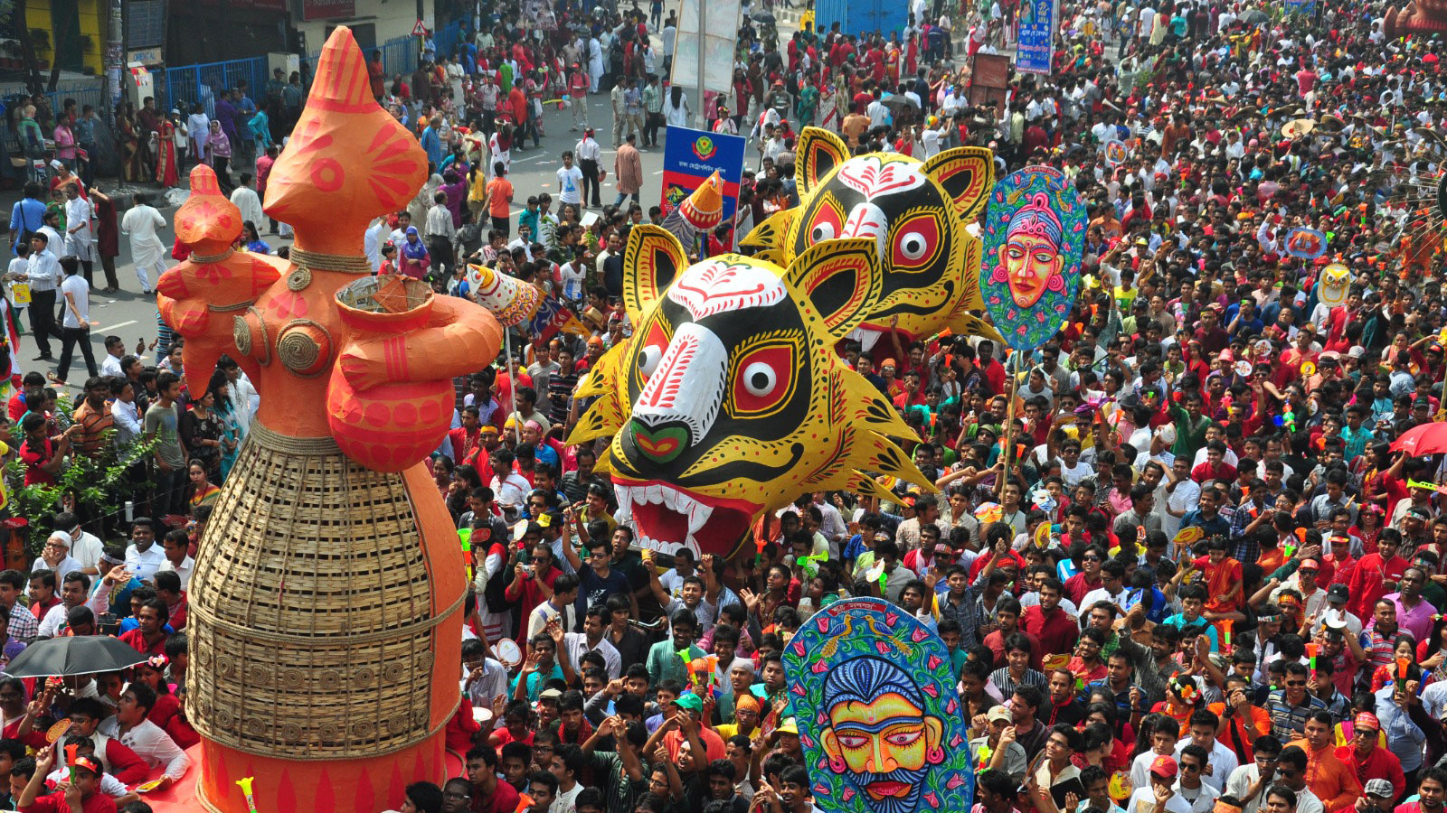 ‘মঙ্গল’-‘আনন্দ’ বাদ, এবার বর্ষবরণে ‘বৈশাখী শোভাযাত্রা’