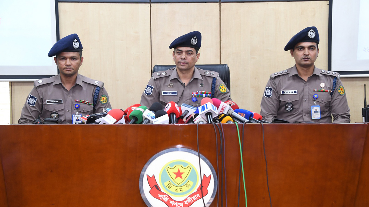 হাজারীবাগে প্রেমের জেরে স্কুল ছাত্রীকে হত্যা: পুলিশ