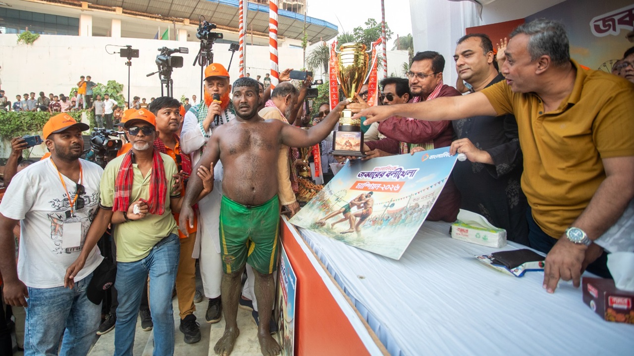 বাংলালিংকের ১২তম পৃষ্ঠপোষকতায় চট্টগ্রামের জব্বারের বলীখেলা সমাপ্ত