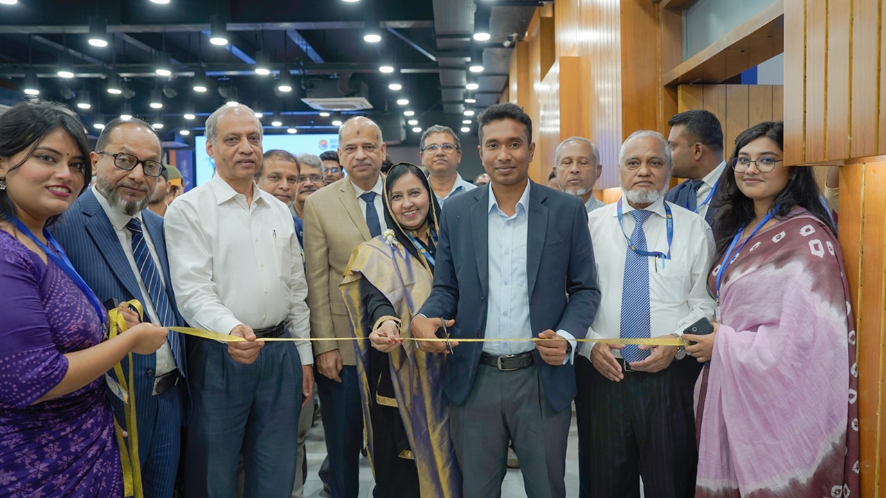 সাউথইস্ট ইউনিভার্সিটিতে ‘জব ফেয়ার ২০২৬’ অনুষ্ঠিত