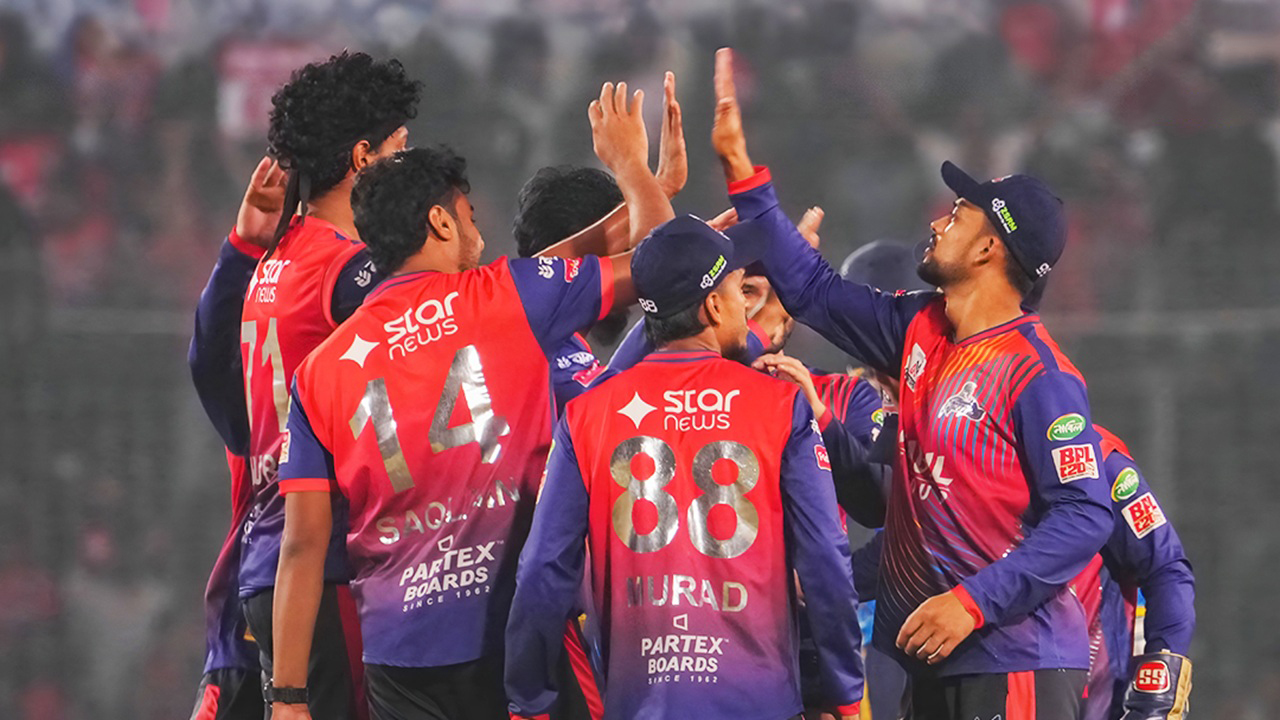চট্টগ্রামকে হারিয়ে বিপিএলে চ্যাম্পিয়ন রাজশাহী