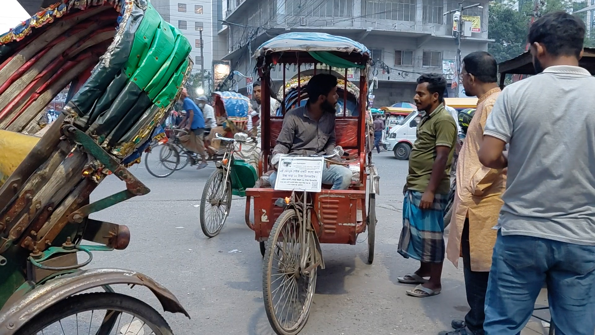 করের ধাক্কায় শৃঙ্খলায় ফিরবে ‘বাংলার টেসলা’?