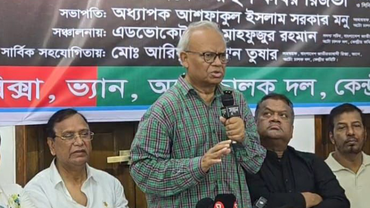 সরকারের বিরুদ্ধে এখনও চক্রান্তের জাল বিস্তারের চেষ্টা চলছে: রিজভী