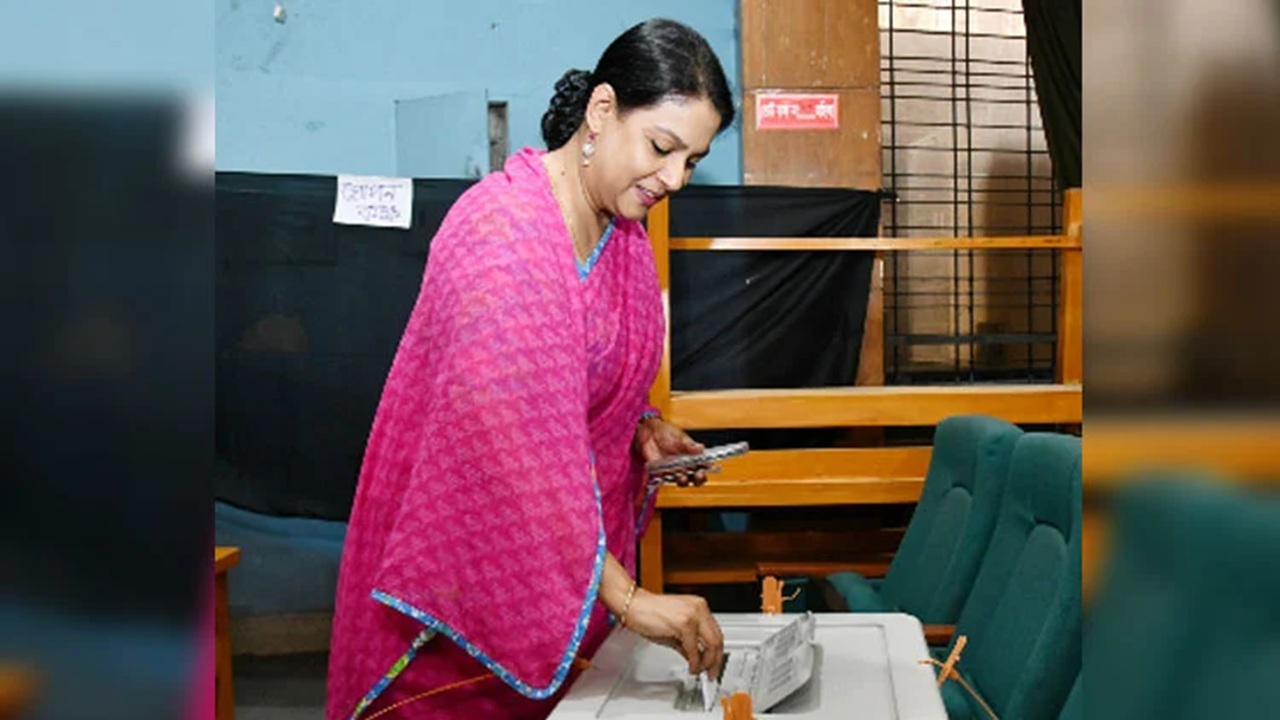 সবাই ভোট দিচ্ছে, লেটস সেলিব্রেট দিস: উপদেষ্টা রিজওয়ানা