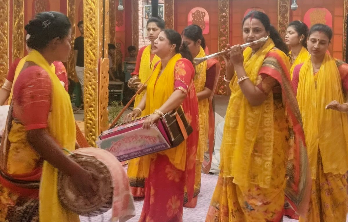 চাঁদহাট গ্রাম হয়ে উঠল বৃন্দাবন