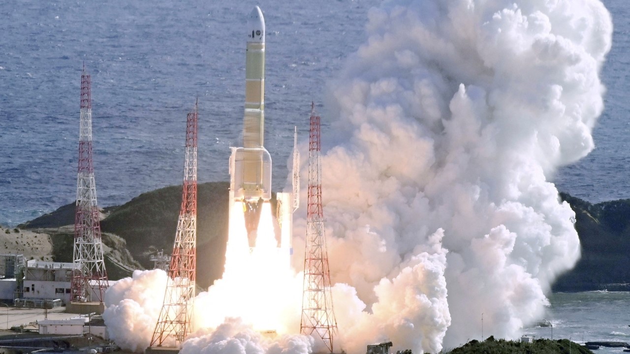 এবার চাঁদে পারমাণবিক কেন্দ্র বানানোর ঘোষণা রাশিয়ার