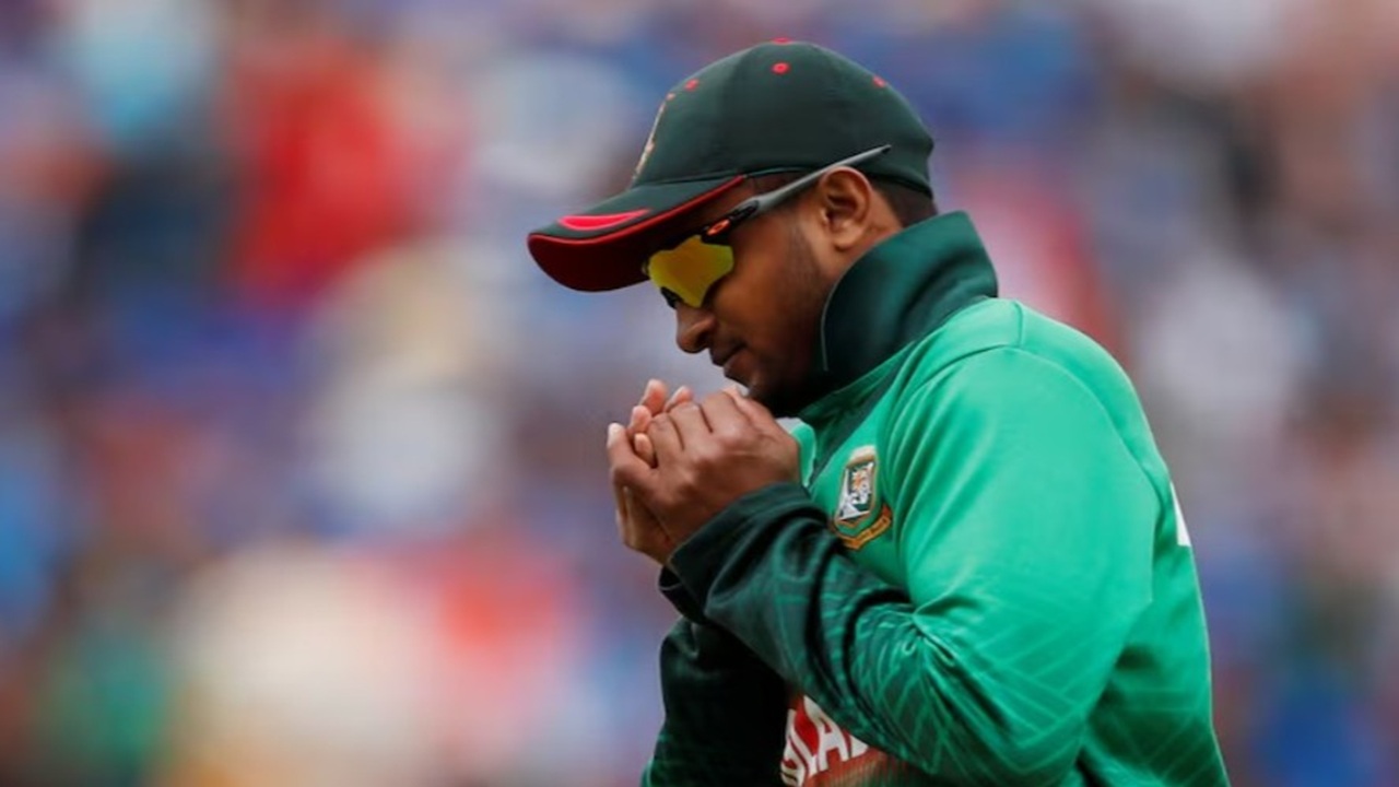 হঠাৎ কেন সাকিবকে ফেরাতে তৎপর বিসিবি