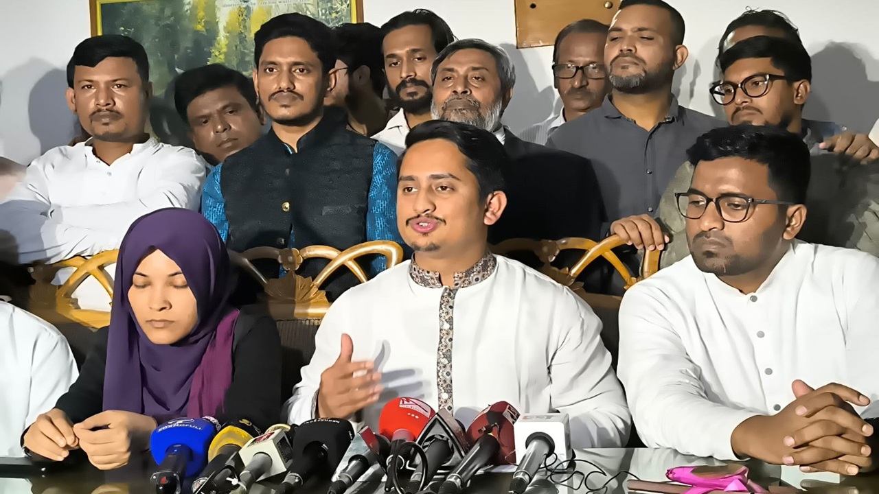 ইসি স্বেচ্ছাচারী আচরণ করেছে: এনসিপি নেতা সারজিস