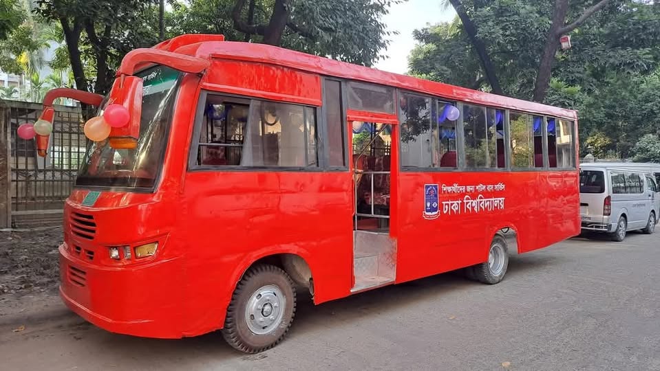 ডাকসু নির্বাচনের দিন চক্রাকারে চলবে শাটল সার্ভিস