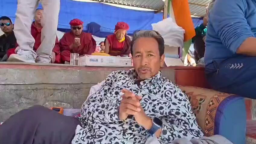 লাদাখে আন্দোলনে উসকানি দেওয়ার অভিযোগে গ্রেপ্তার সোনম ওয়াংচুক