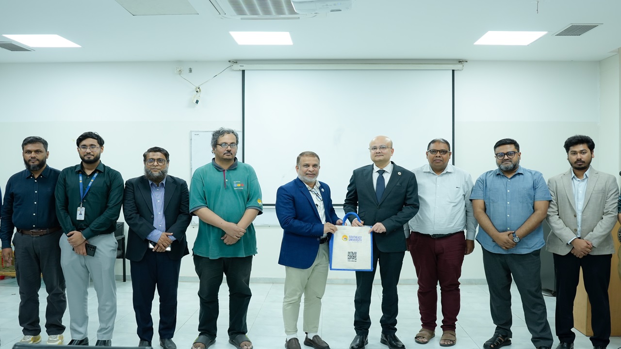 সাউথইস্ট ইউনিভার্সিটিতে বিশ্বব্যাপী আইটি ক্যারিয়ার ও উচ্চশিক্ষা বিষয়ক সেমিনার অনুষ্ঠিত