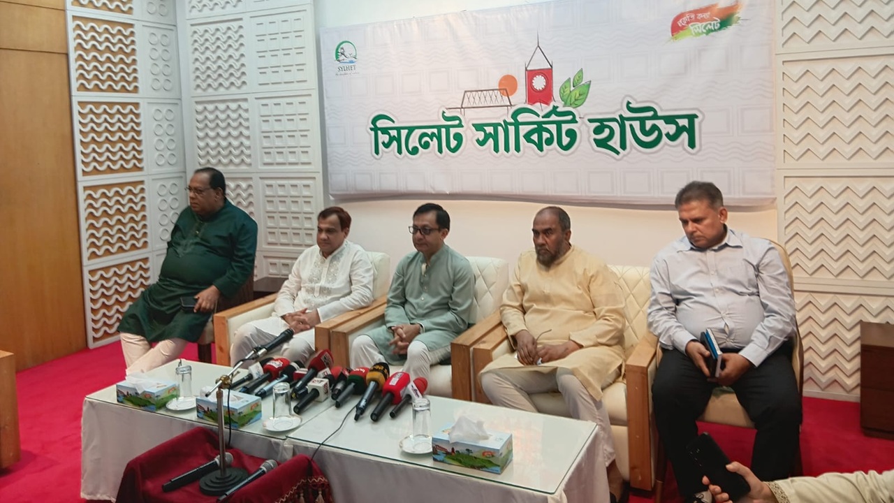 শাহজালাল মাজারের আর্থিক ব্যবস্থাপনায় বাণিজ্যমন্ত্রীর নেতৃত্বে ১২ সদস্যের কমিটি