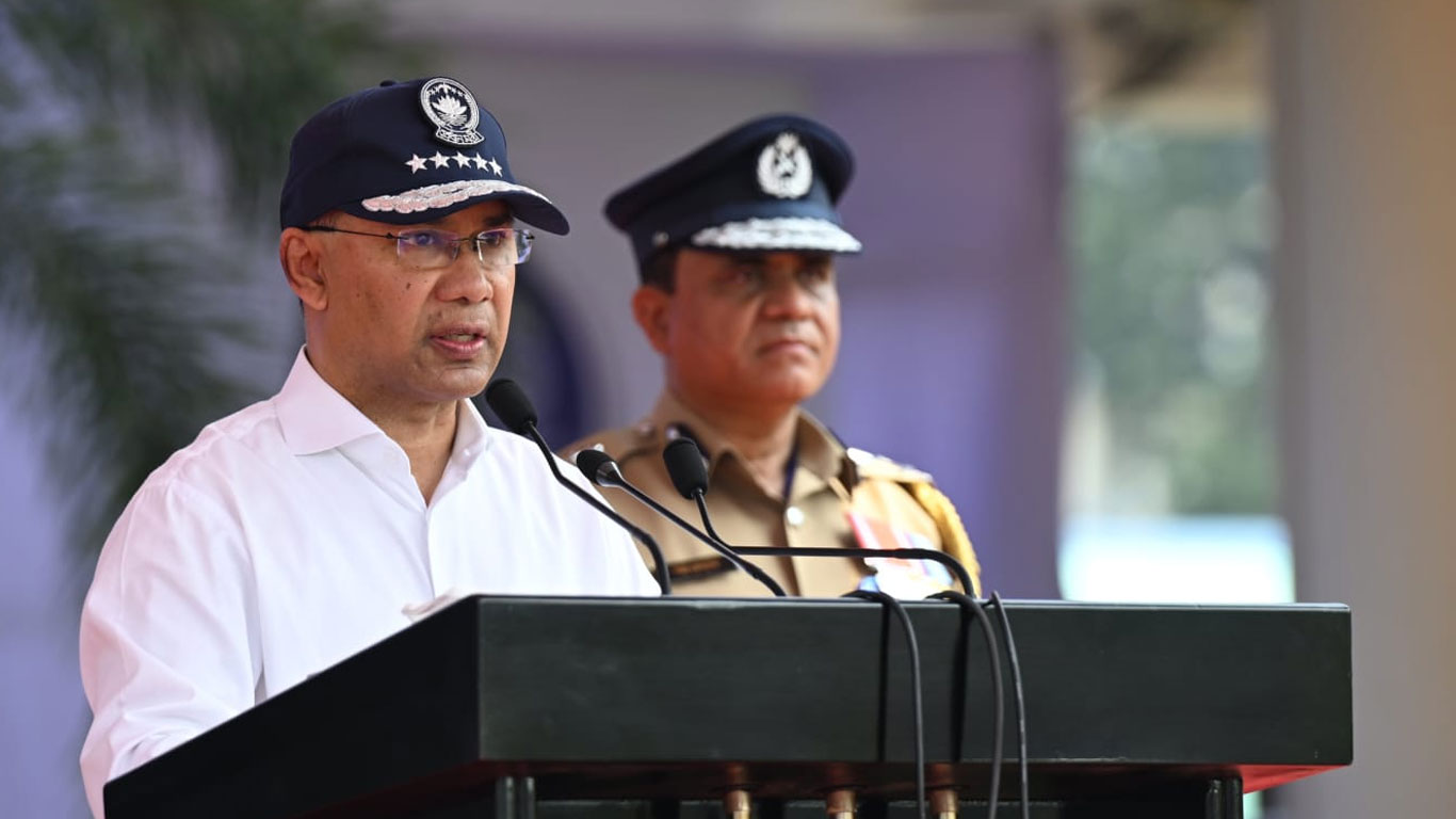 জনগণের শান্তি ও নিরাপত্তা নিশ্চিত করুন, পুলিশের প্রতি প্রধানমন্ত্রীর আহ্বান