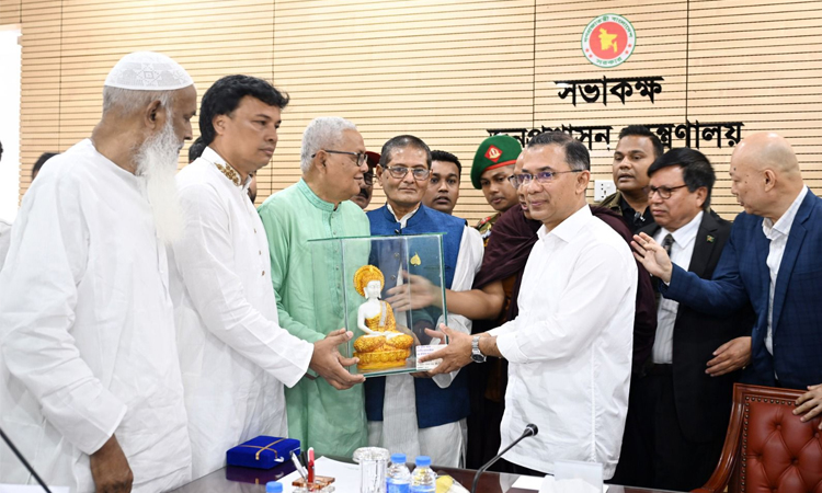 সরকার ধর্ম নিয়ে রাজনীতি করতে চায় না: প্রধানমন্ত্রী