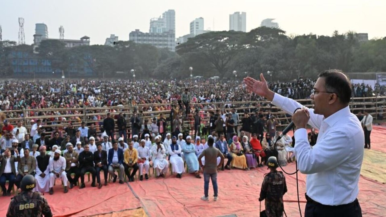 ‘আমি আপনাদেরই সন্তান’– কড়াইলবাসীকে তারেক রহমান