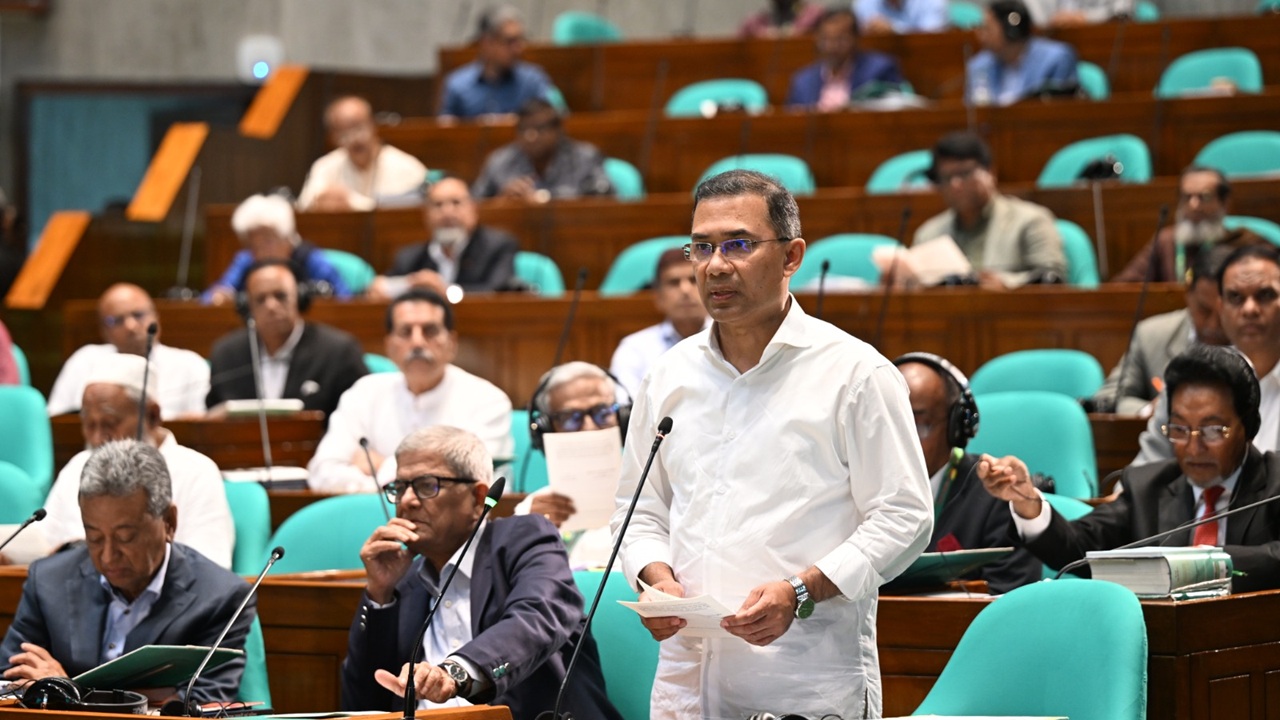১৮০ দিনের কর্মপরিকল্পনা হাতে নিয়েছে সরকার: প্রধানমন্ত্রী