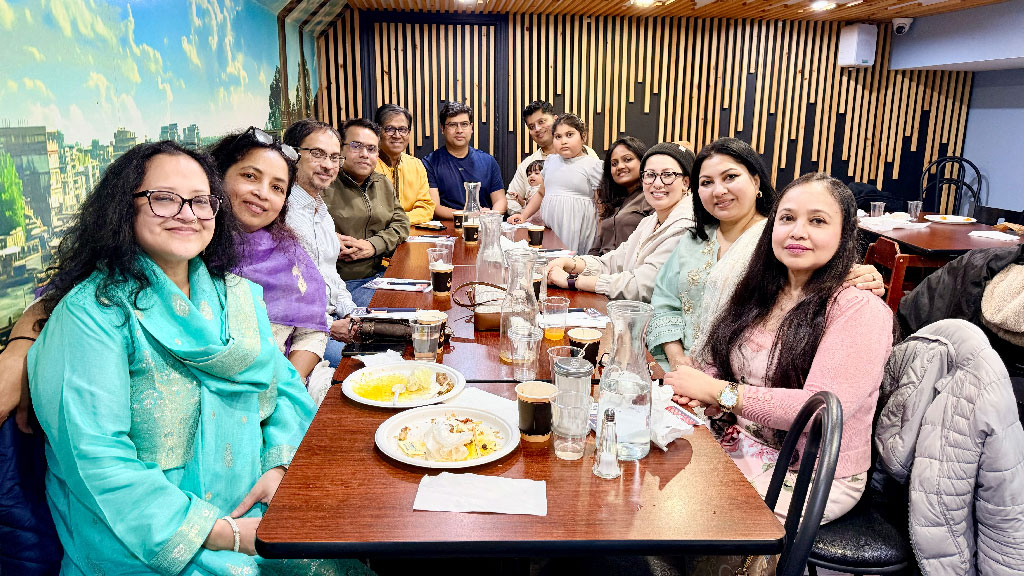 টরন্টোয় ঢাবি গণযোগাযোগ সাংবাদিকতা বিভাগের সাবেক শিক্ষার্থীদের ইফতার