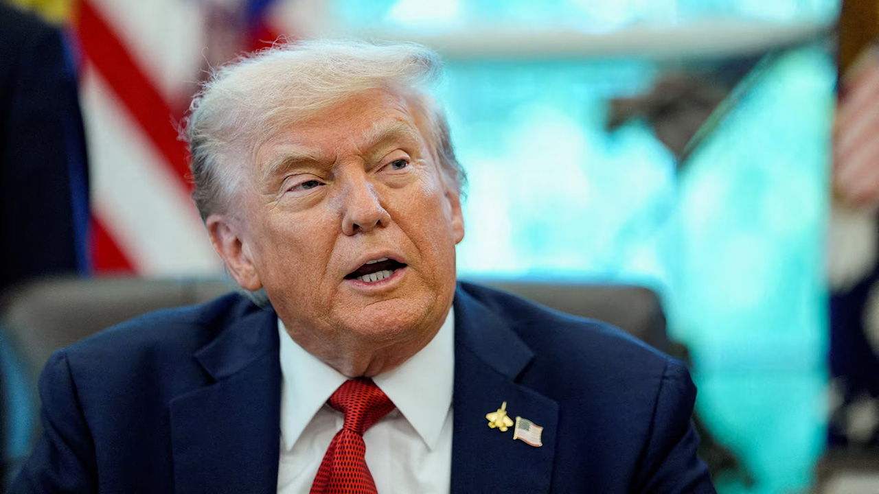 ইরানে ‘রণে ভঙ্গ’ দেওয়ার ইচ্ছা থাকলেও কেন উপায় নেই ট্রাম্পের?