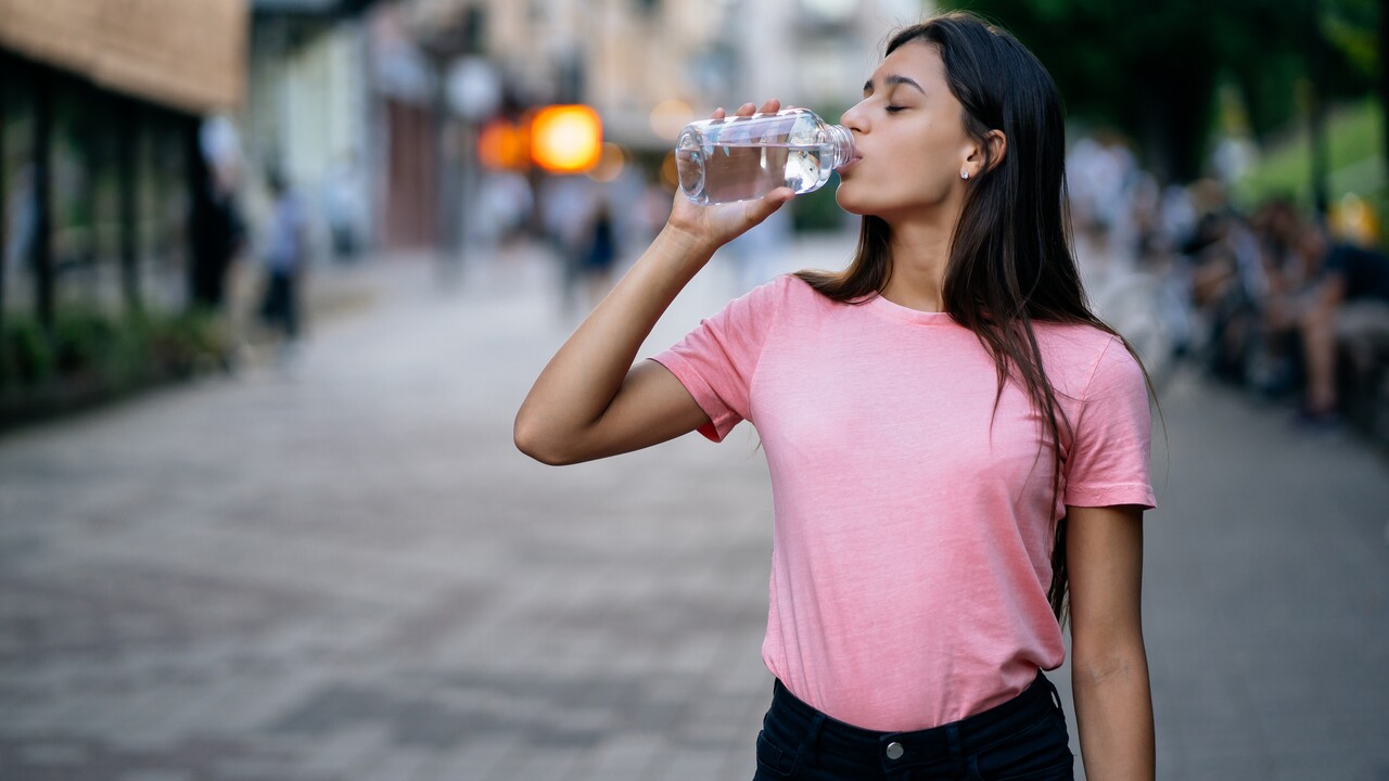 প্রতিদিন ৫০০ মিলিলিটার পানি পান করলে শরীরে যে প্রভাব পড়বে