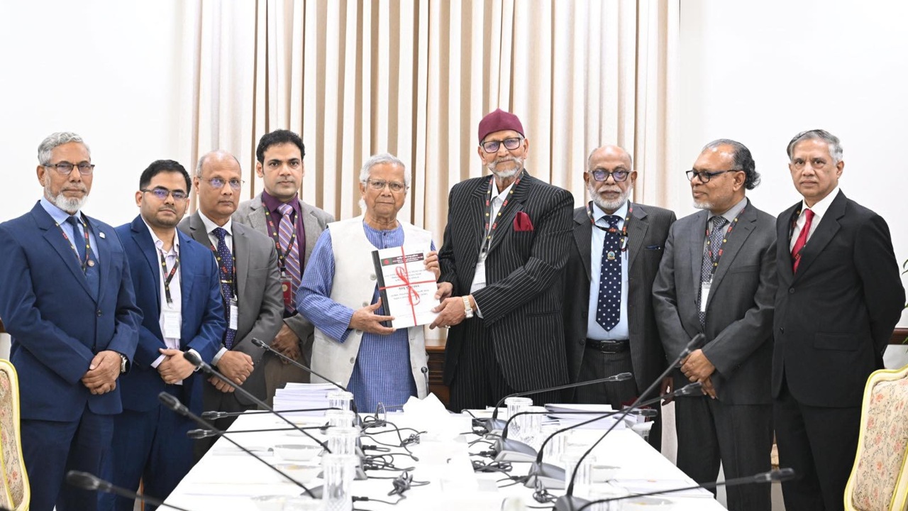 বিডিআর হত্যাকাণ্ডে আওয়ামী লীগ জড়িত, মূল সমন্বয়কারী তাপস: কমিশন