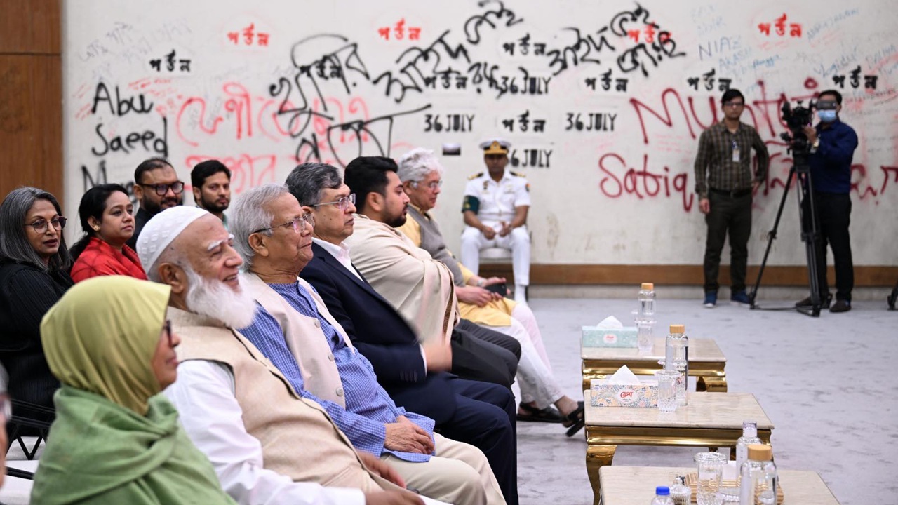 সংসদ নির্বাচন নিয়ে কী হচ্ছে বাংলাদেশে?